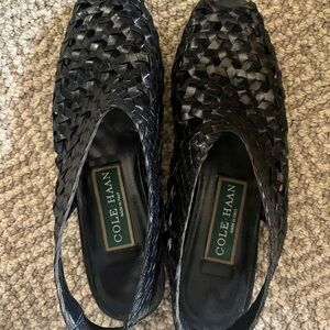 Vintage Cole Haan Women's Black Woven Loafers